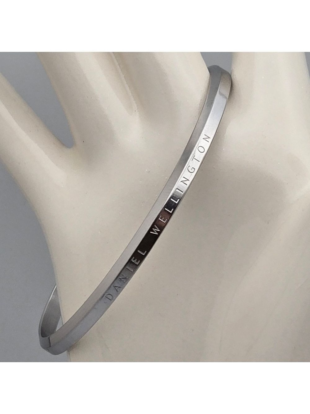 Unisex Classic Silver Cuff Bracelet Stainless Steel Enamel Daniel Wellington